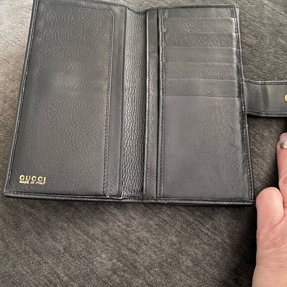 Authentic RARE GUCCI HORSESHOE black and gold amazing leather wallet! New - Picture 3 of 7